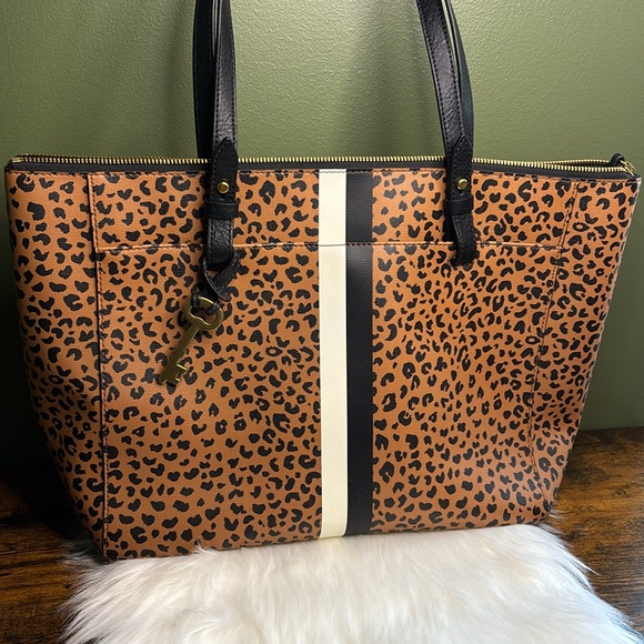 Fossil Handbags - Fossil Cheetah Print Leather Tote